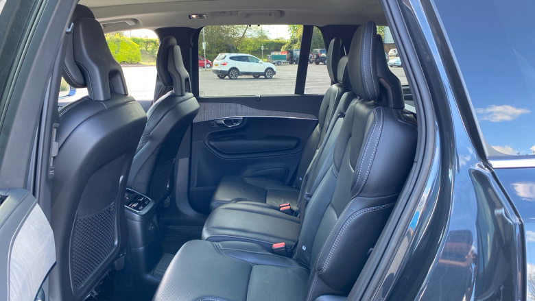 Volvo Xc90 2.0 T8 Recharge PHEV Inscription Pro 5dr AWD Auto Estate